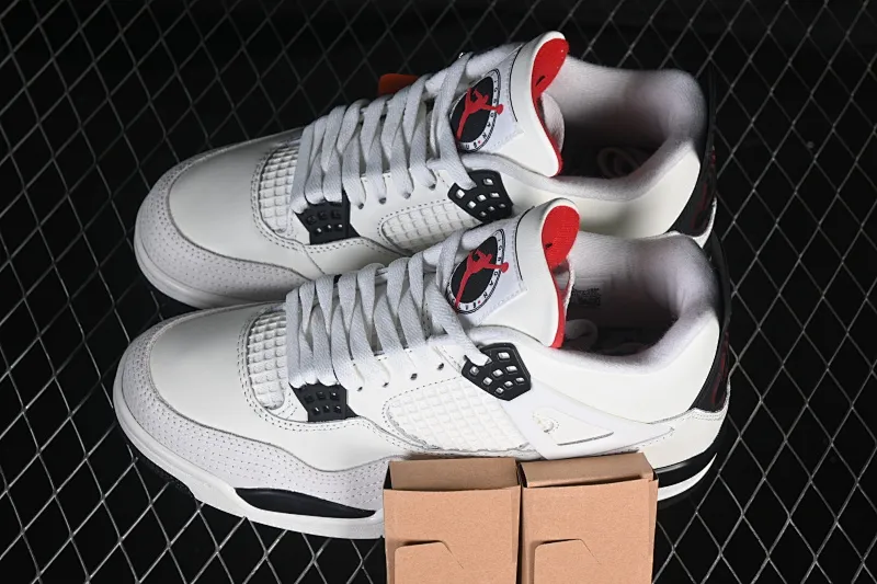 All categories Air Jordan Jordan series basketball shoes Air Jordan 4 TG version Air Jordan 4 Retro "Flight Club" AJ4 Joe 4 Flight Club IM4002-100